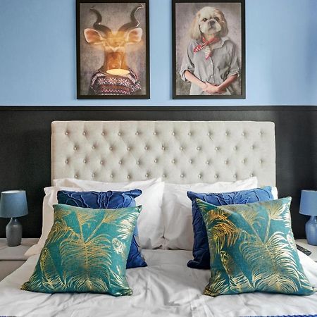 The Stylish Warwick Abode - Balcony - Garden Villa Leek Wootton ภายนอก รูปภาพ